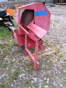 Hakki klapisirkkeli/halkaisu