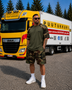 Miesten maastokuvioitu t-paita- ja shortsisetti – Kevyt ja mukava vapaa-aikaan